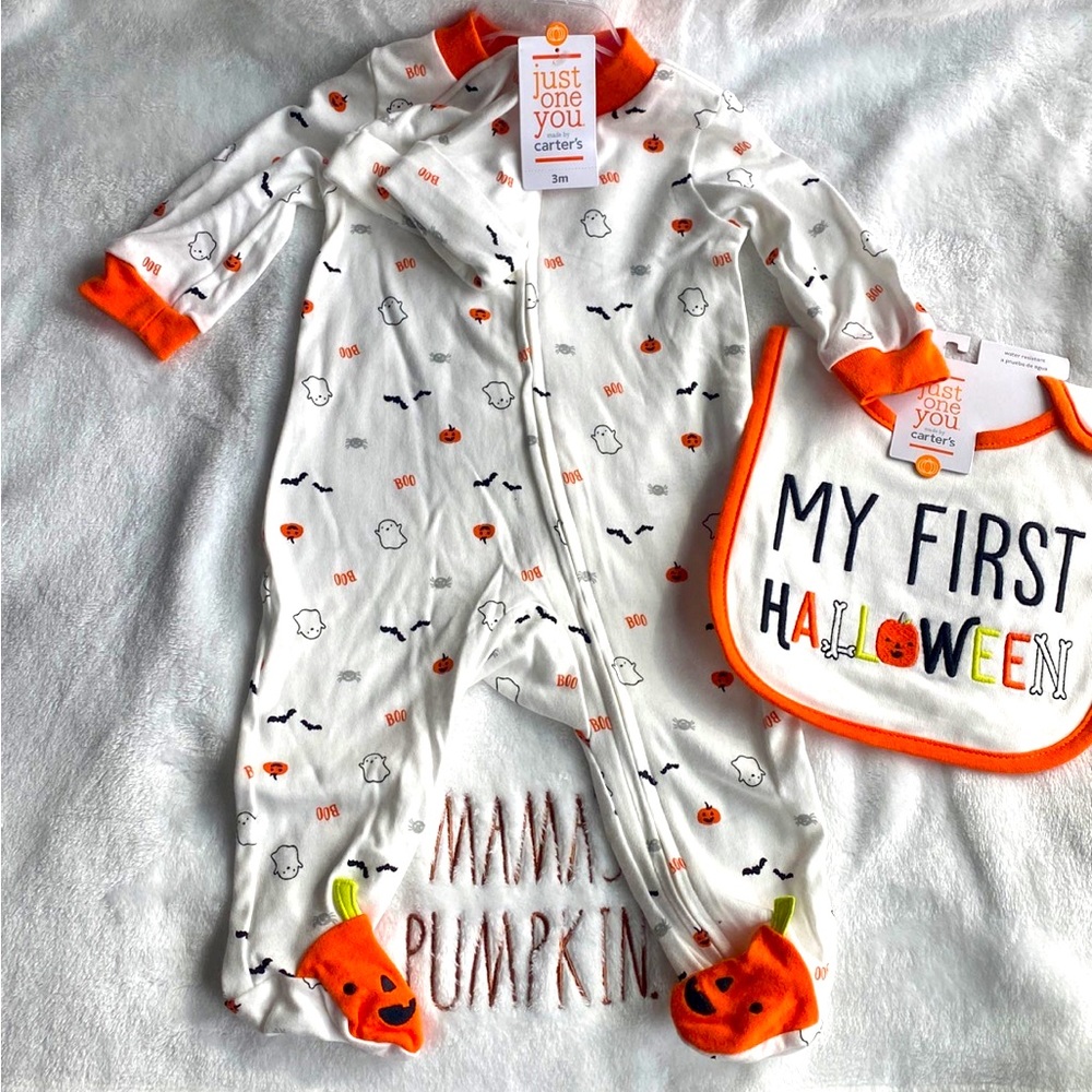 Halloween sleeper, hat and bib!